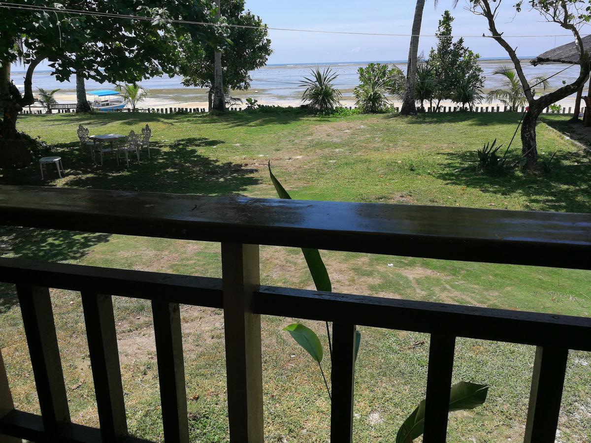 Yama Apartments - Private Beachfront General Luna  Esterno foto